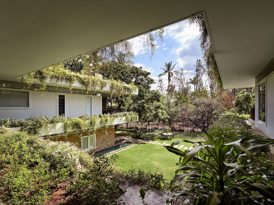 Mẫu biệt thự vườn đẹp với sân vườn xanh tại Ấn Độ