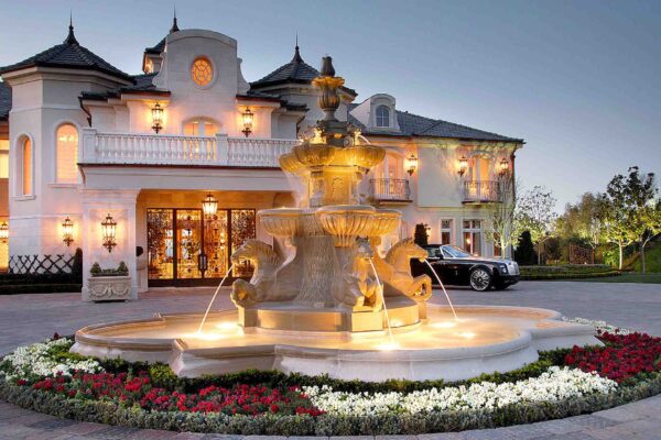 Gợi ý một số mẫu đài phun nước cho sân vườn biệt thự