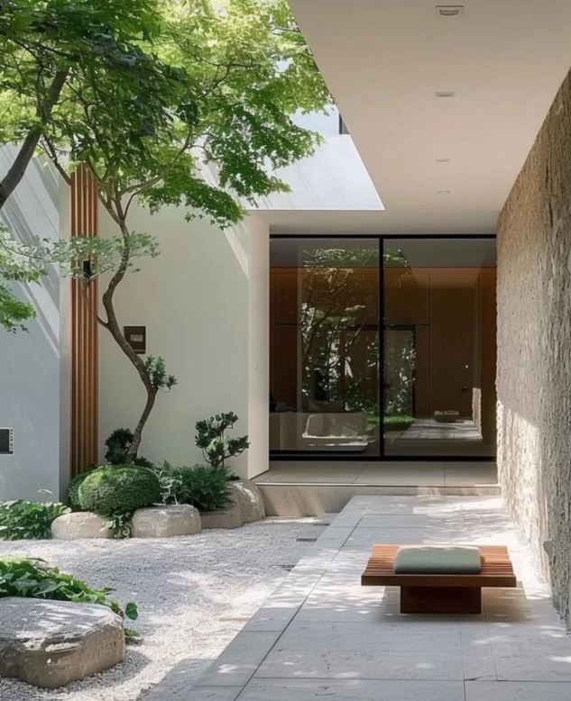 Sân vườn nhỏ nhưng tràn đầy sức sống